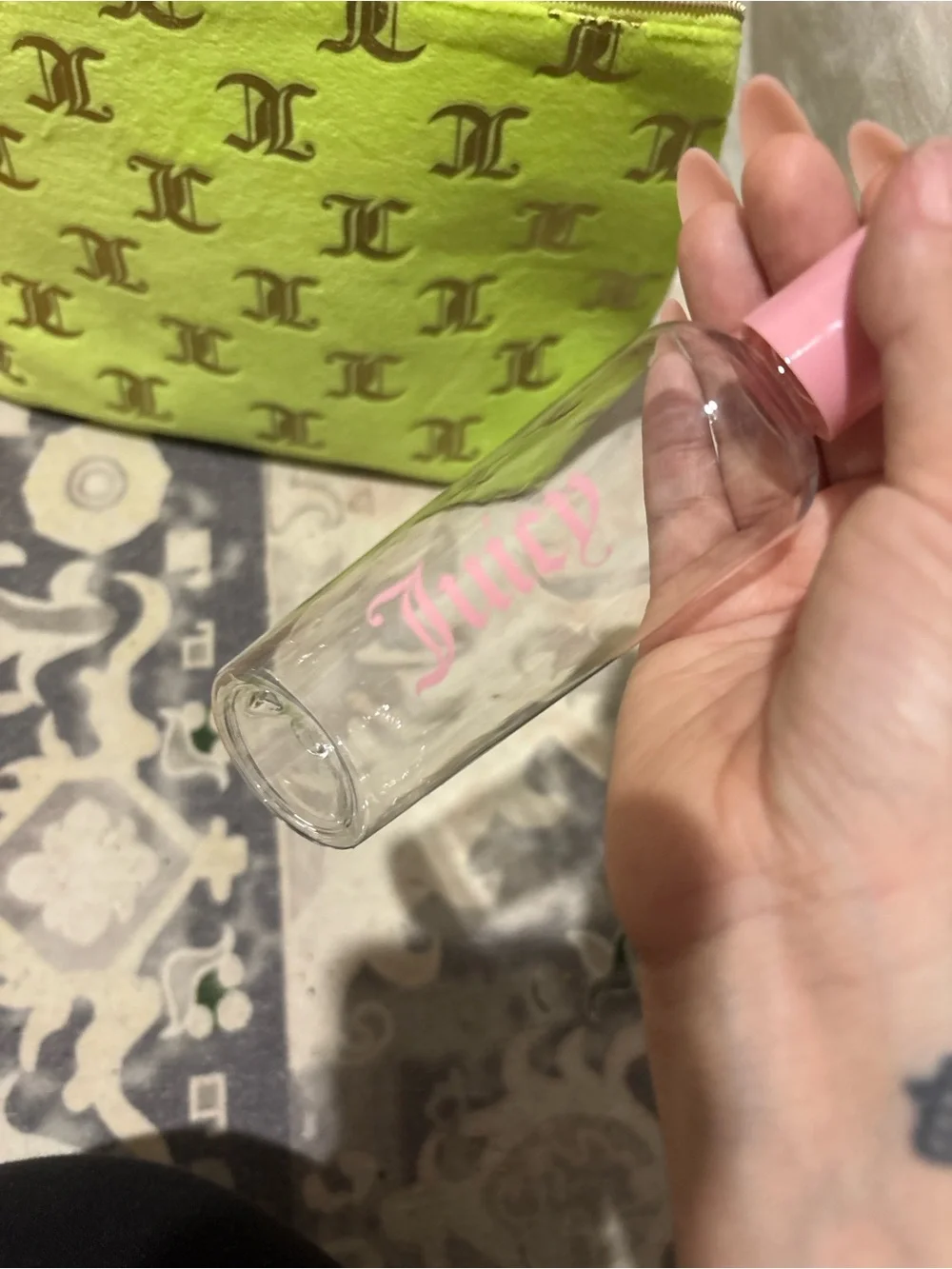 Juicy Couture Lime Green Velvet Cosmetic Bag w/ Pink Interior + Travel Bottle - Picture 5 of 5
